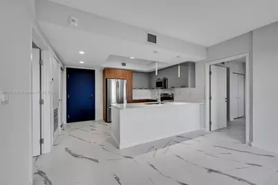 840 NE 130th Street #305, North Miami, FL 33161 - Photo 1