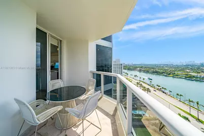 4779 Collins Ave #1707, Miami Beach, FL 33140 - Photo 15
