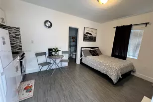 2305 Monroe St, Hollywood, FL 33020 - Photo 1