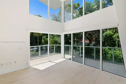 1528 Brickell Av #106, Miami, FL 33129 - Photo 1