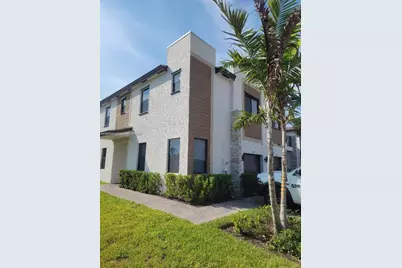 796 NE 208th Ter #796, Miami Gardens, FL 33179 - Photo 1