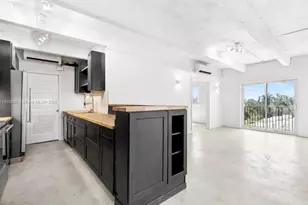 860 NE 78th St, Miami, FL 33138 - Photo 1