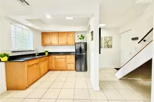 30 SW 11th Ave, Miami, FL 33130 - Photo 1