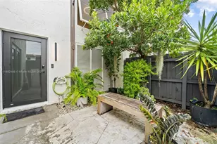 11073 SW 70th Ln, Miami, FL 33173 - Photo 1