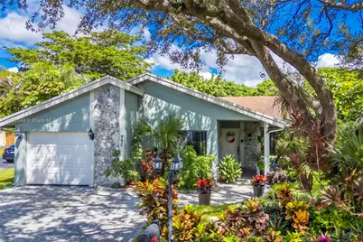 990 NW 89th Ave, Plantation, FL 33324 - Photo 1