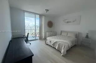 185 SW 7th St, Miami, FL 33130 - Photo 1