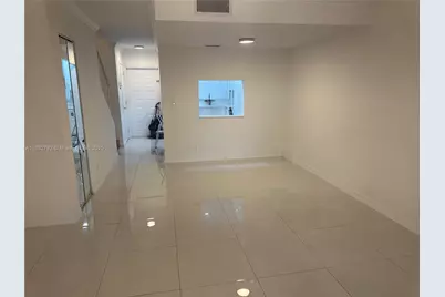 1624 NW 90th Way #1624, Pembroke Pines, FL 33024 - Photo 1