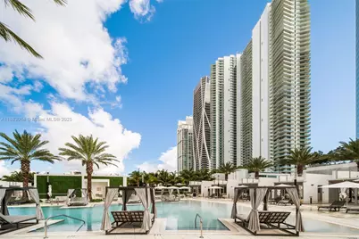 851 NE 1st Avenue #4902, Miami, FL 33132 - Photo 1