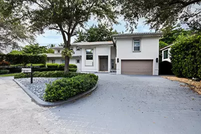 5740 SW 59th Pl, South Miami, FL 33143 - Photo 1