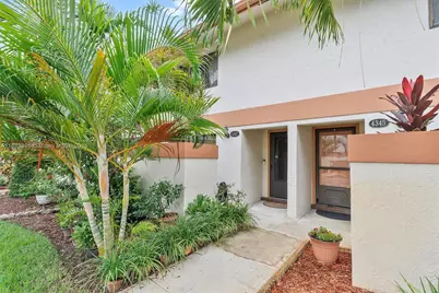 4347 SW 70th Ter, Davie, FL 33314 - Photo 1