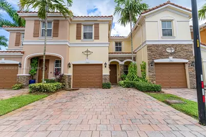 12442 Emerald Creek Ct #12442, Plantation, FL 33325 - Photo 1