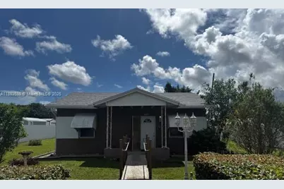 2450 NW 157th St Rd, Miami Gardens, FL 33054 - Photo 1