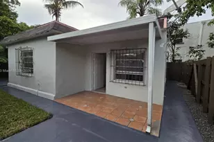 2493 SW 11th St, Miami, FL 33135 - Photo 1