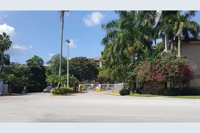 15221 SW 80th St #405, Miami, FL 33193 - Photo 1