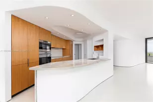 720 NE 69th St, Miami, FL 33138 - Photo 1