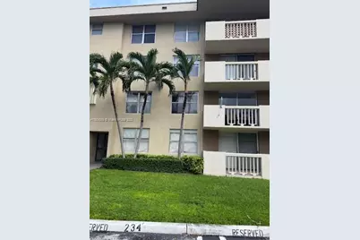 1800 Sans Souci Blvd #143, North Miami, FL 33181 - Photo 1