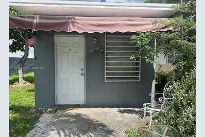 1779 SW 5th St #5, Miami, FL 33135 - Photo 1
