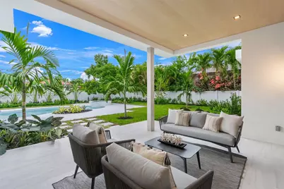 702 NW 5th Ave, Delray Beach, FL 33444 - Photo 1