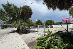201 SE 2nd Ave, Miami, FL 33131 - Photo 1