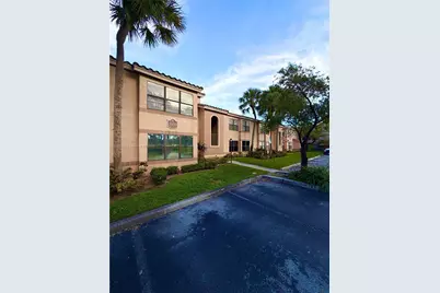 2900 S University Dr #9201, Davie, FL 33328 - Photo 1