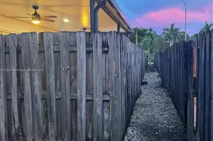 13712 SW 169th Ln, Kendall, FL 33177 - Photo 11