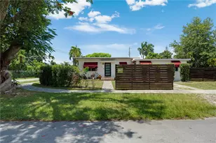 5900 SW 44th Terrace, Miami, FL 33155 - Photo 1