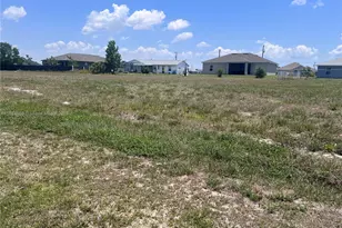 630 NW 28th Terrace, Cape Coral, FL 33993 - Photo 1