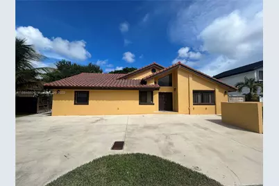 20627 NE 9th Pl., Miami, FL 33179 - Photo 1