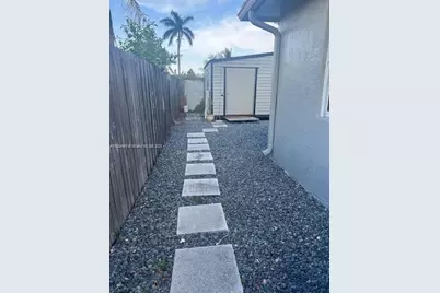 0000 SW 56 #B, Davie, FL 33314 - Photo 1