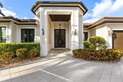 2381 NE 24th St, Lighthouse Point, FL 33064 - Photo 1