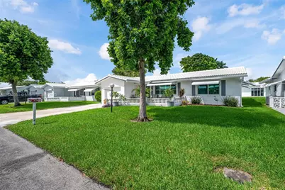 8213 NW 14th St, Plantation, FL 33322 - Photo 1