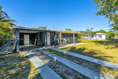 125 NW 127th St, North Miami, FL 33168 - Photo 1