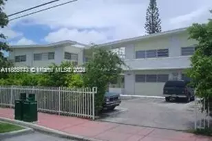 1225 Marseille Dr, Miami Beach, FL 33141 - Photo 1