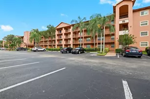 701 SW 142nd Ave, Pembroke Pines, FL 33027 - Photo 1