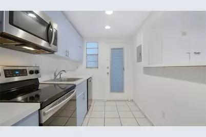 1340 Lincoln Rd #404, Miami Beach, FL 33139 - Photo 1