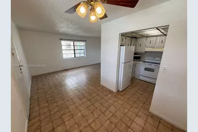 6675 W 4th Ave #201, Hialeah, FL 33012 - Photo 1