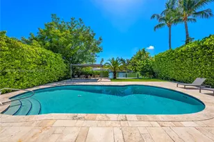 410 S Shore Dr, Miami Beach, FL 33141 - Photo 1