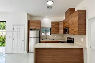 5737 Cleveland St, Hollywood, FL 33021 - Photo 1