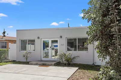 737 NW 4th St, Hallandale Beach, FL 33009 - Photo 1