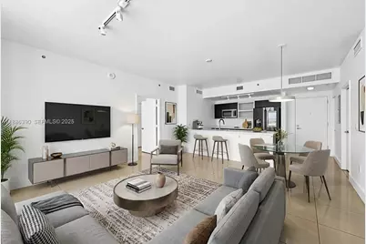 90 SW 3rd St #3305, Miami, FL 33130 - Photo 1