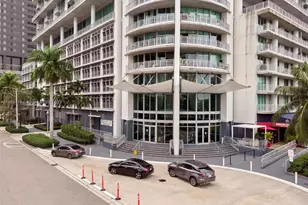 690 SW 1st Ct, Miami, FL 33130 - Photo 1