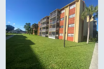 3700 NW 21st St #412, Lauderdale Lakes, FL 33311 - Photo 1