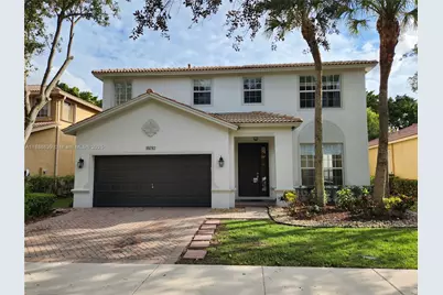 19282 Seneca Av, Weston, FL 33332 - Photo 1