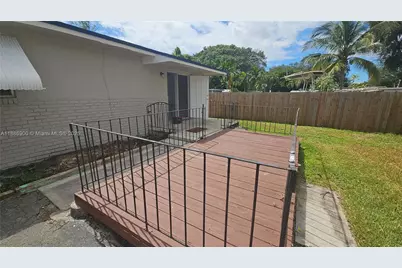 2640 Garfield St #Back, Hollywood, FL 33020 - Photo 1