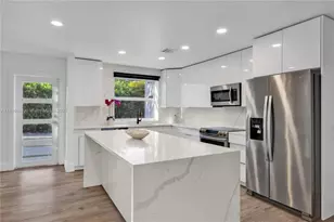 920 NE 99th St, Miami Shores, FL 33138 - Photo 1