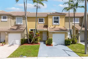 1445 NW 154th Ln, Pembroke Pines, FL 33028 - Photo 1