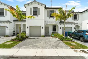 541 NW 204th St, Miami Gardens, FL 33169 - Photo 1