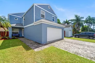 208 SW 159th Ln, Sunrise, FL 33326 - Photo 1