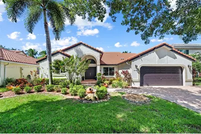 805 Lake Blvd, Weston, FL 33326 - Photo 1