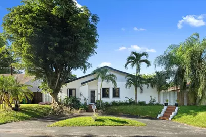 13556 SW 285th Ter, Homestead, FL 33033 - Photo 1